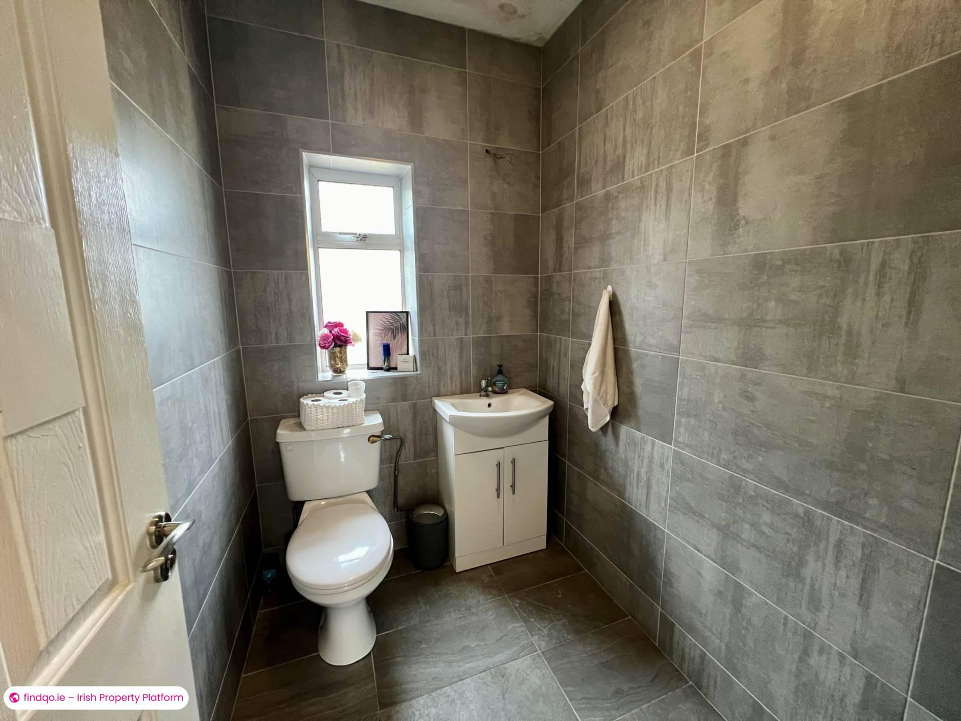 Studio Property for Rent in Ballyhaunis, Mayo