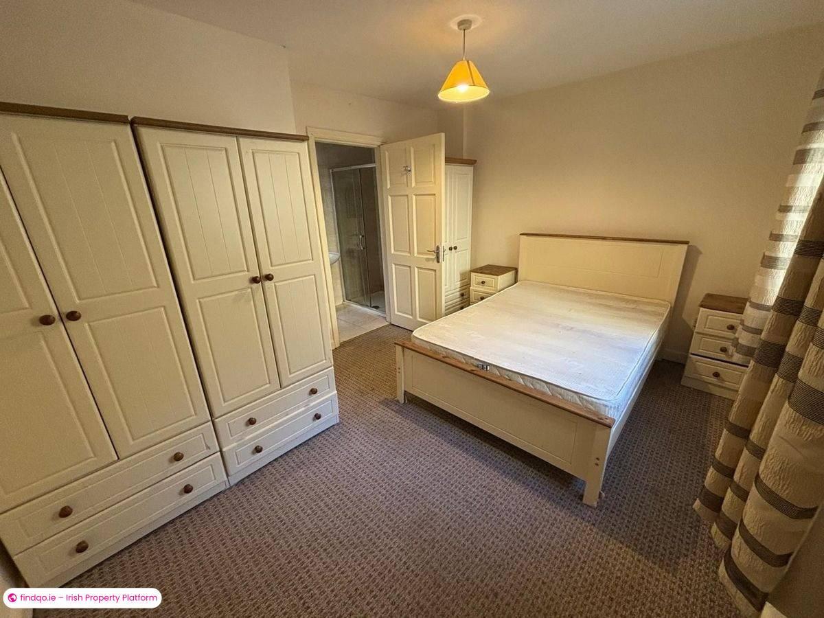 End of terrace house for Sale in St. Lukes, Cork