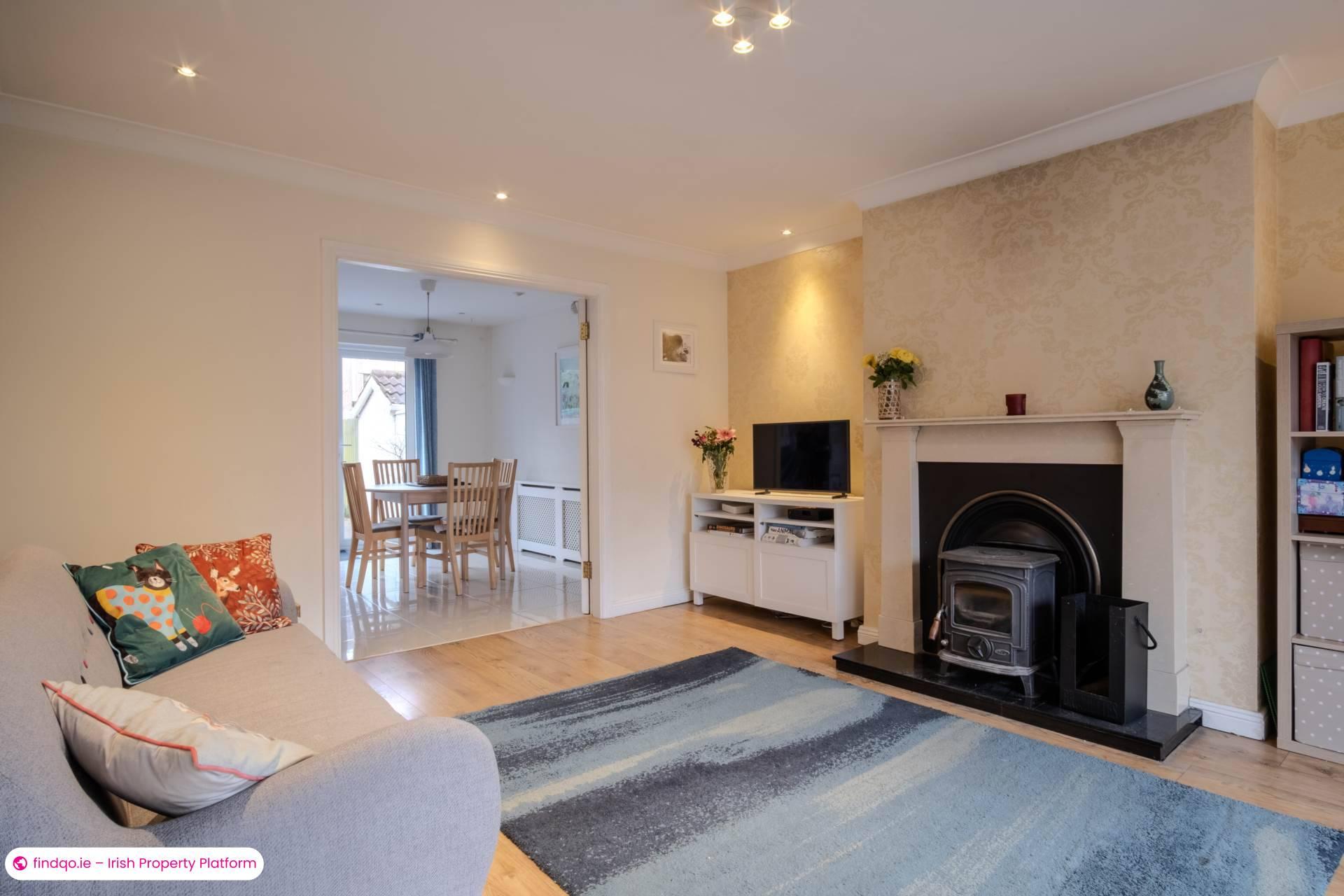 Semi-detached house for Sale in Knocknacarra, Galway