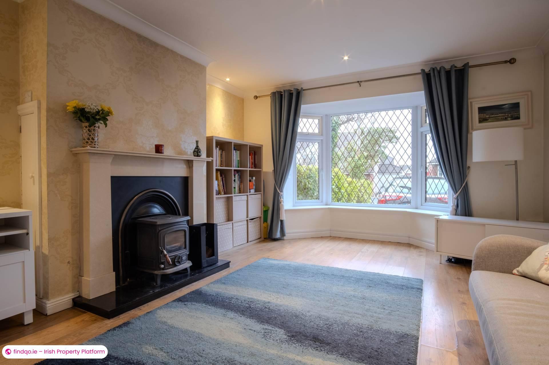 Semi-detached house for Sale in Knocknacarra, Galway