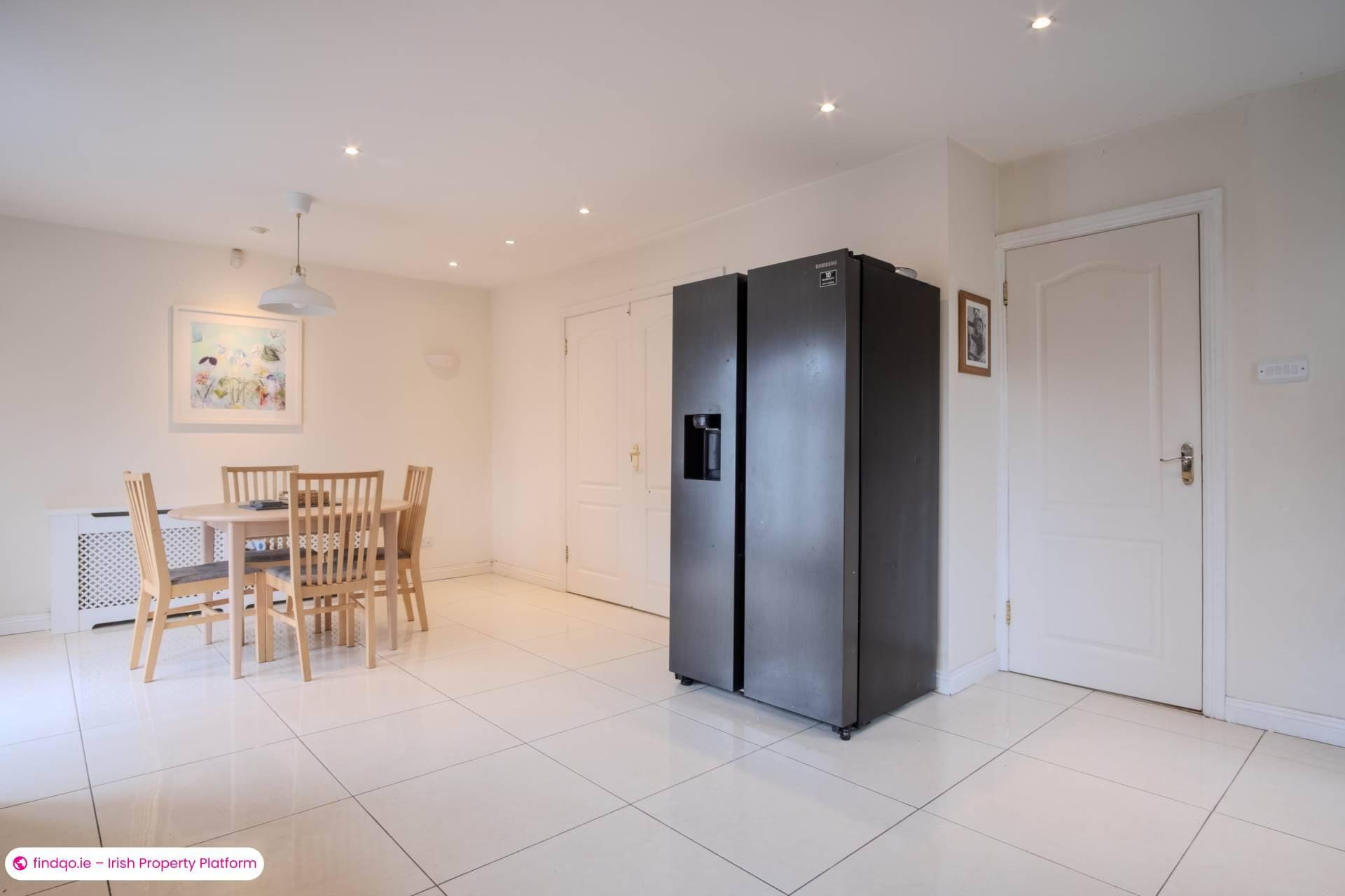 Semi-detached house for Sale in Knocknacarra, Galway