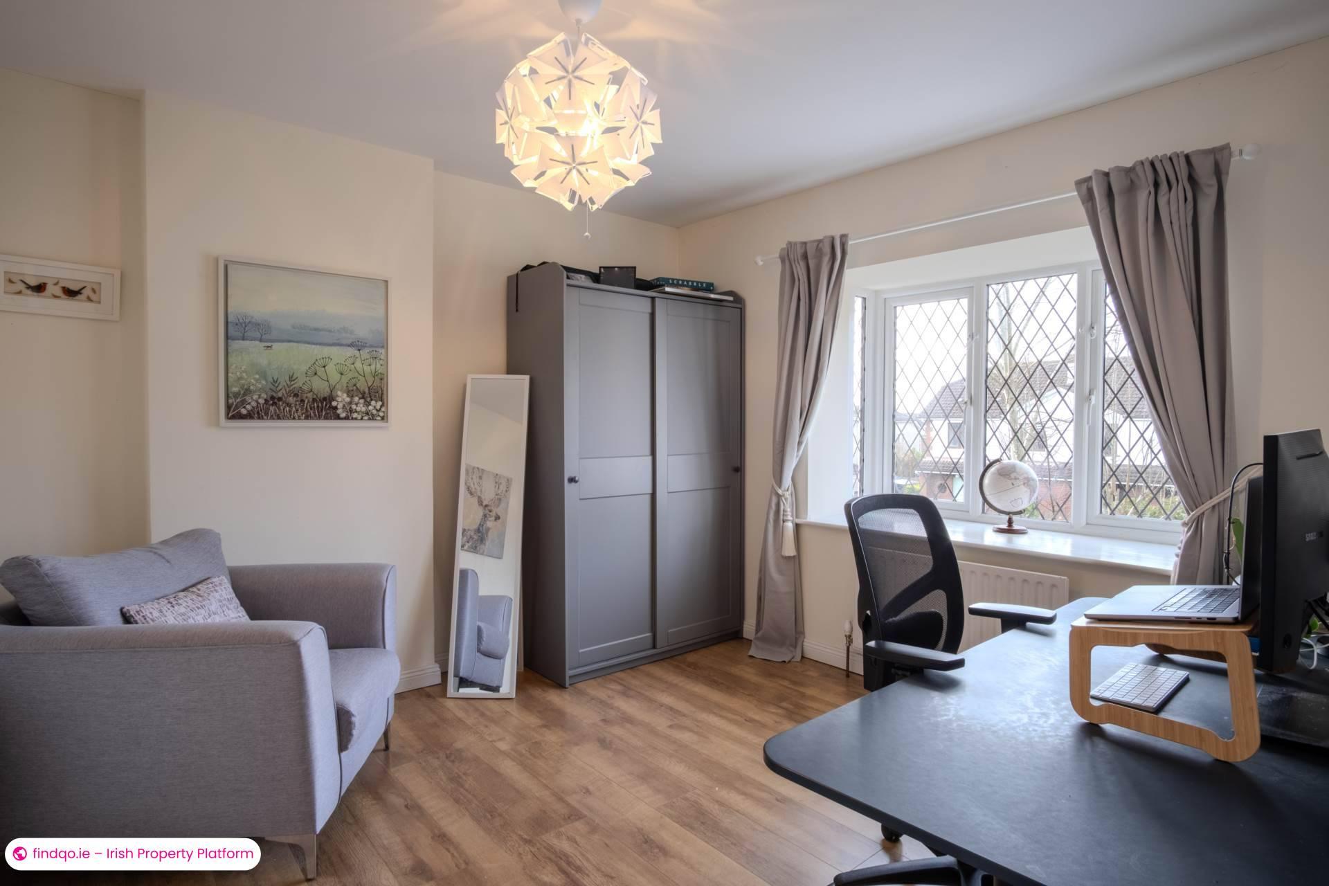 Semi-detached house for Sale in Knocknacarra, Galway