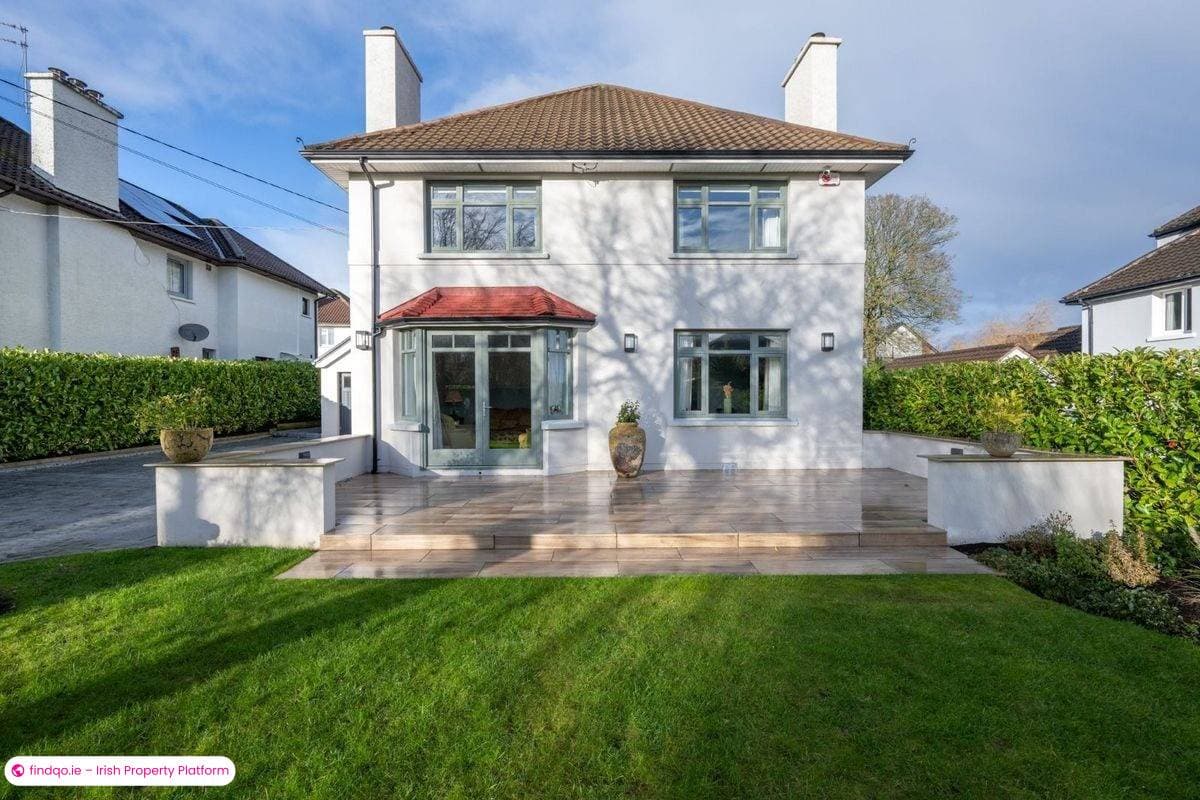 Detached house for Sale in Douglas, Cork, T12 FE8V