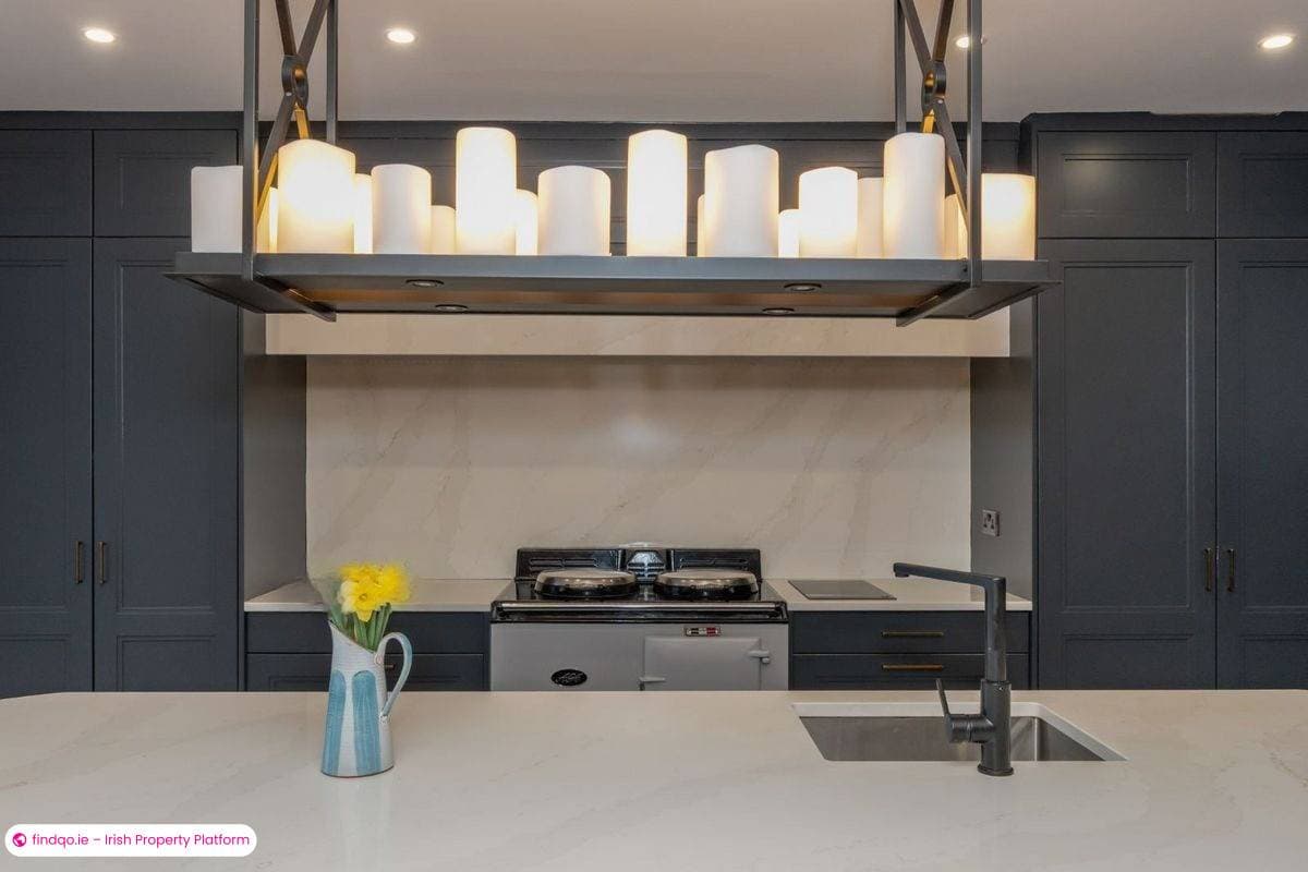 Detached house for Sale in Douglas, Cork, T12 FE8V