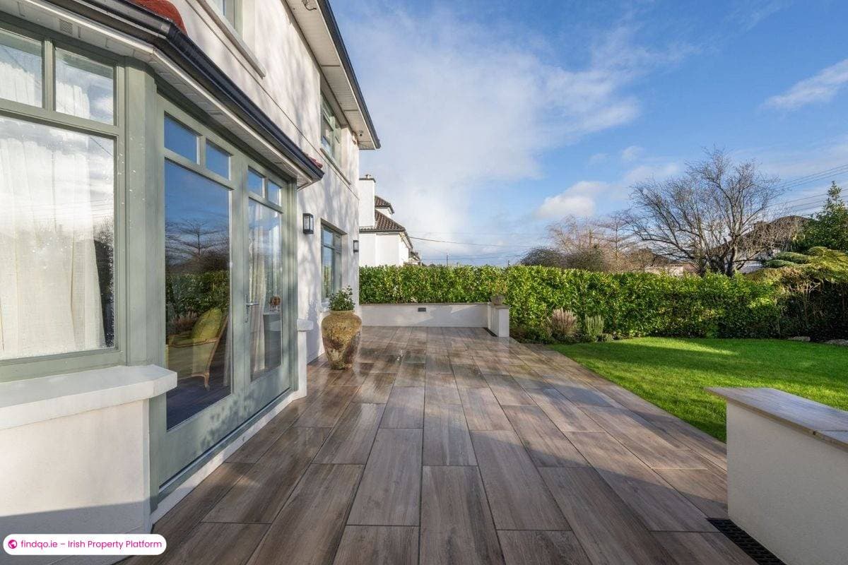 Detached house for Sale in Douglas, Cork, T12 FE8V