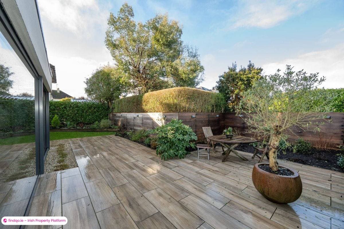 Detached house for Sale in Douglas, Cork, T12 FE8V