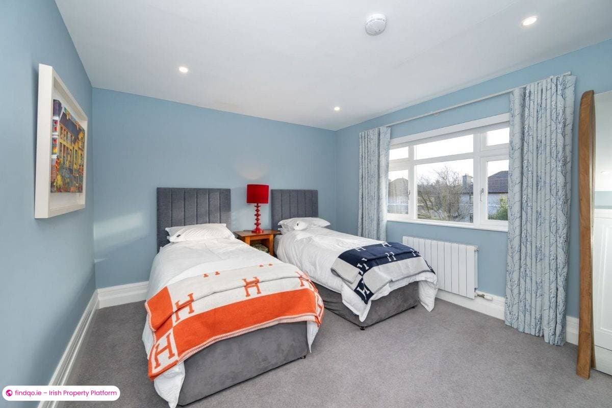 Detached house for Sale in Douglas, Cork, T12 FE8V