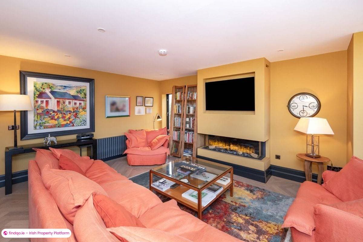 Detached house for Sale in Douglas, Cork, T12 FE8V