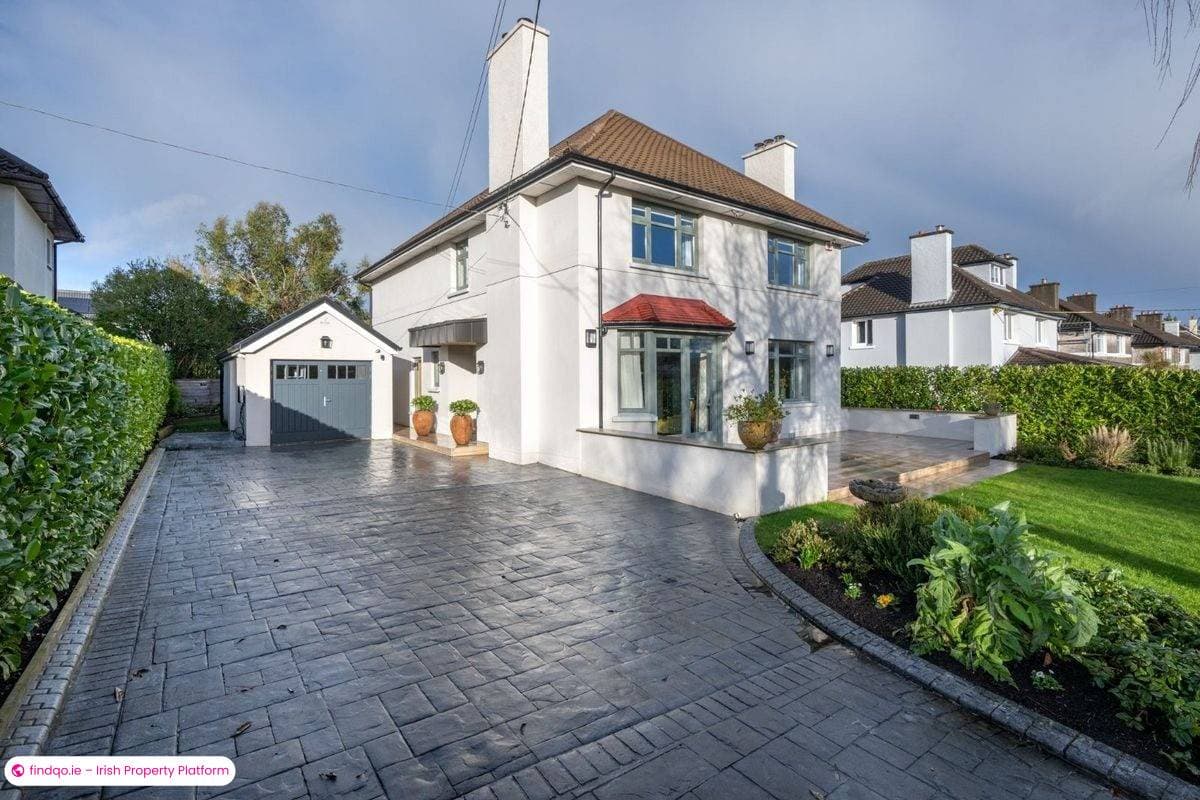 Detached house for Sale in Douglas, Cork, T12 FE8V