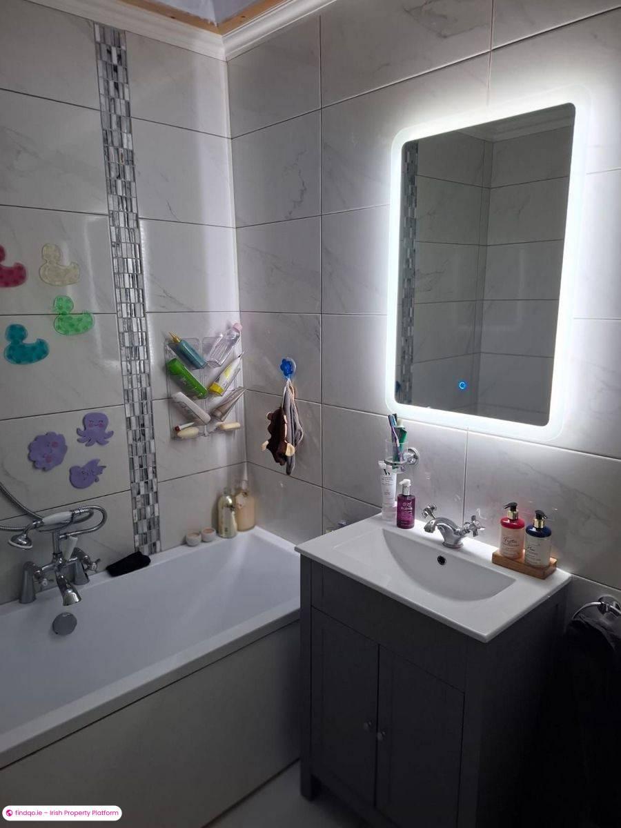 Detached house for Sale in Doocastle, Mayo