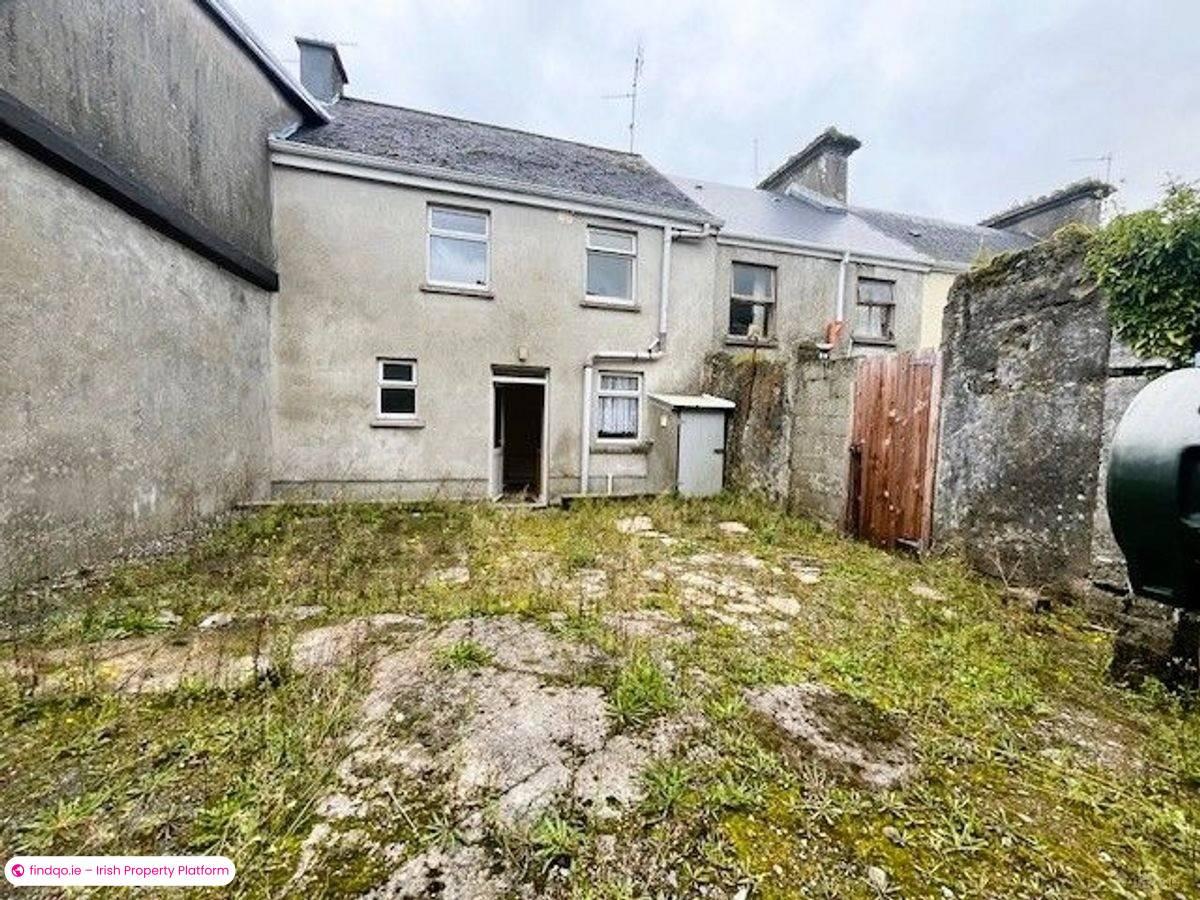 Terraced house for Sale in Kilkelly, Mayo