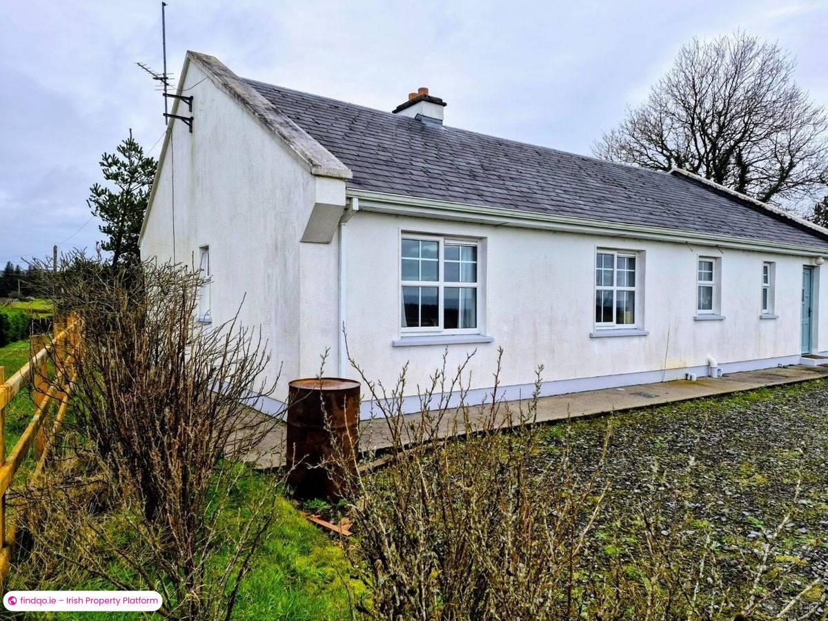 Bungalow for Sale in Charlestown, Mayo