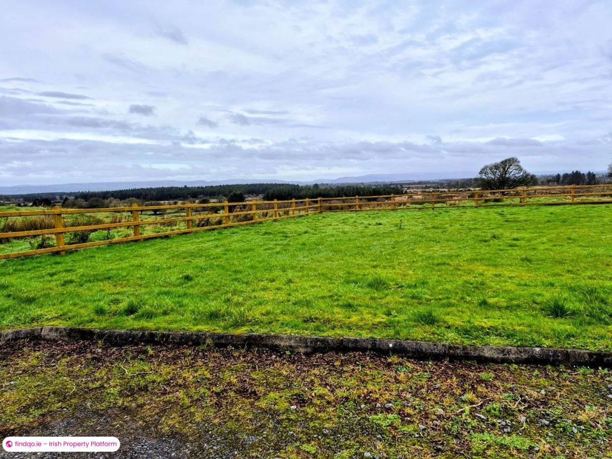 Bungalow for Sale in Charlestown, Mayo