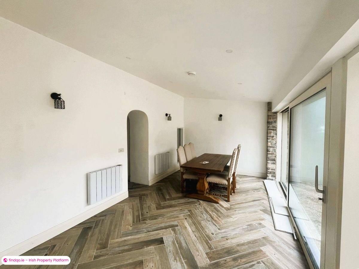 Townhouse for Sale in Charlestown, Mayo