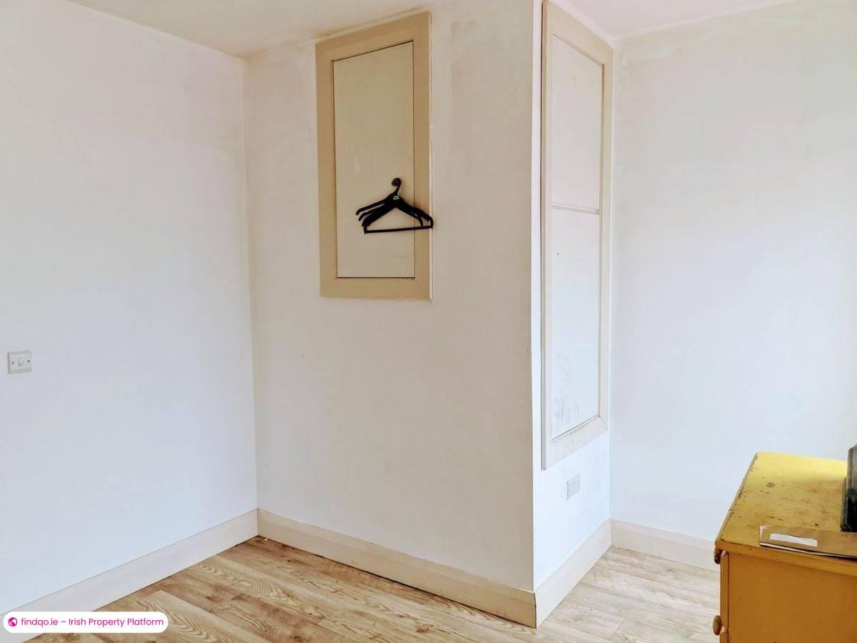 Townhouse for Sale in Charlestown, Mayo