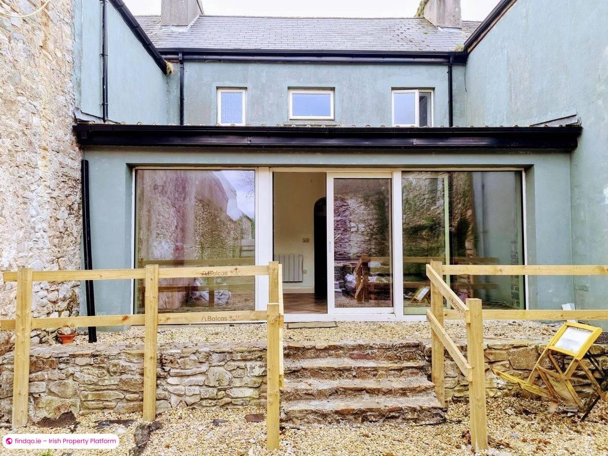 Townhouse for Sale in Charlestown, Mayo