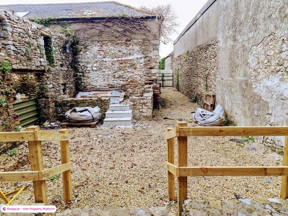 Townhouse for Sale in Charlestown, Mayo