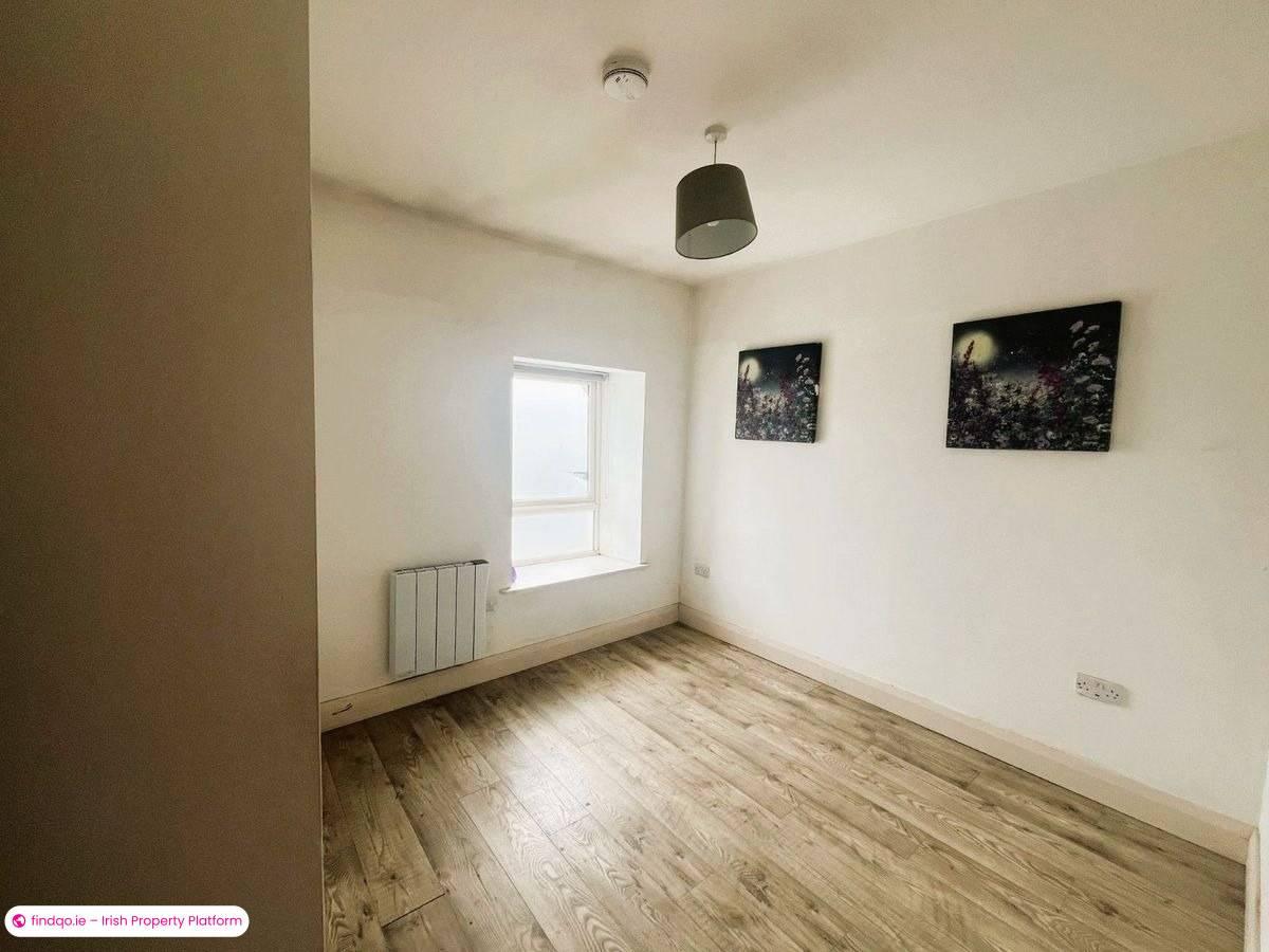 Townhouse for Sale in Charlestown, Mayo