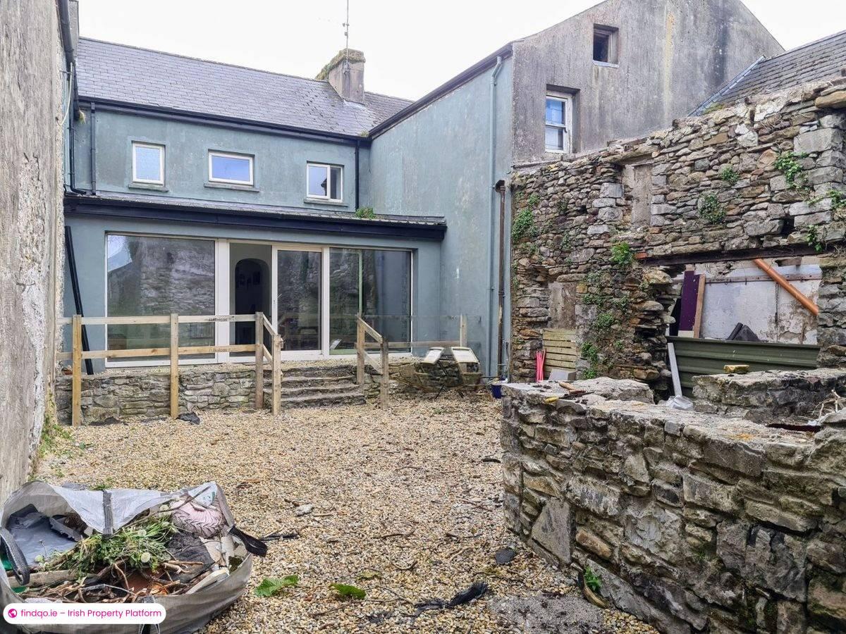 Townhouse for Sale in Charlestown, Mayo