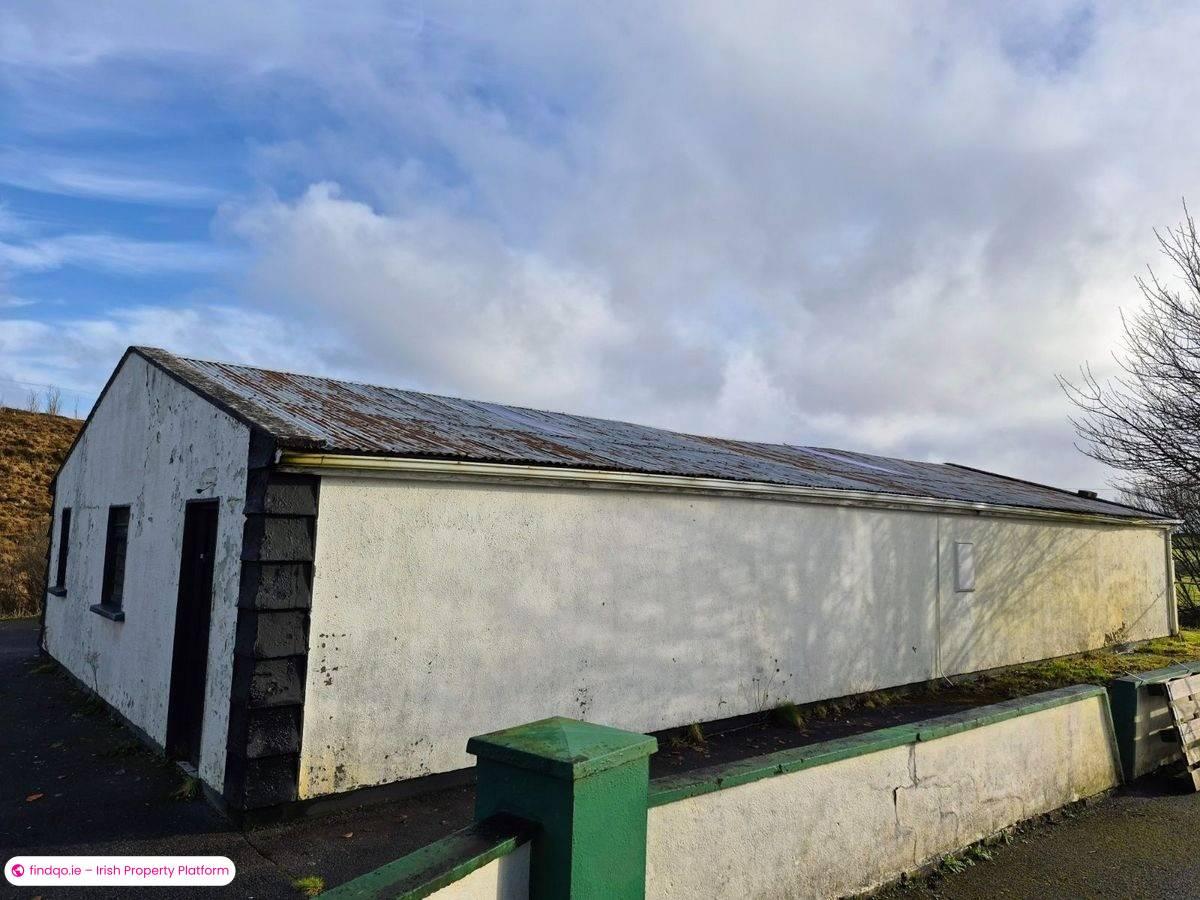 Detached house for Sale in Midfield, Mayo