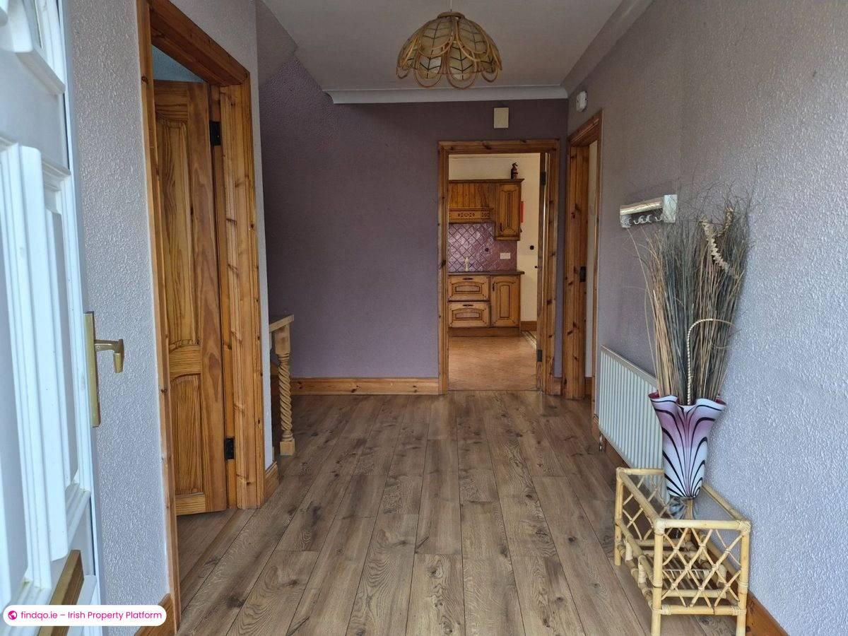 Detached house for Sale in Midfield, Mayo