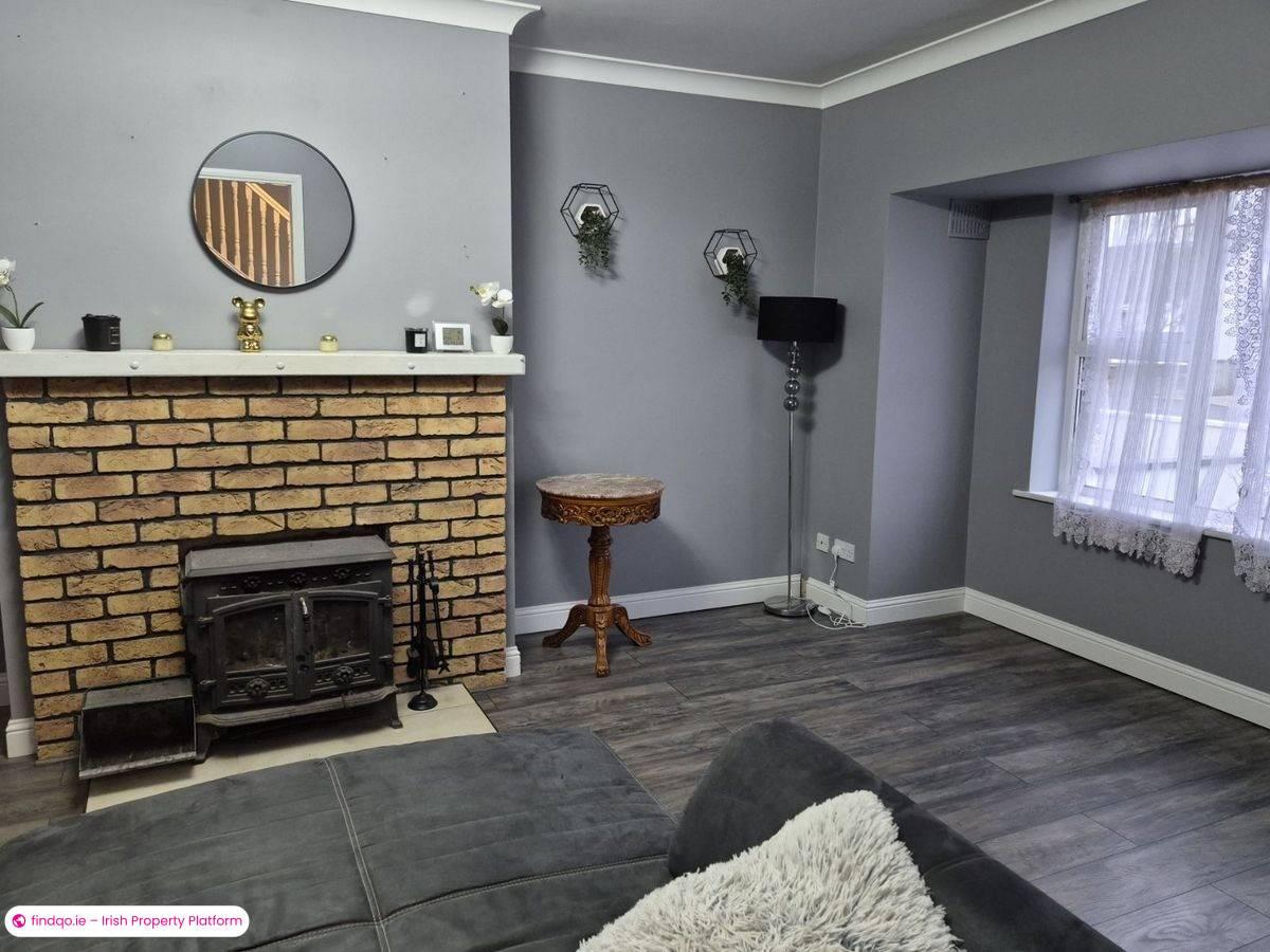 Semi-detached house for Sale in Charlestown, Mayo