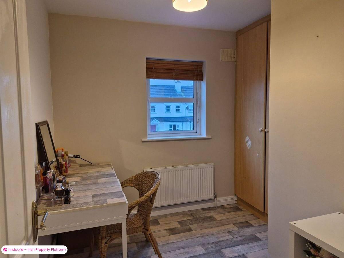 Semi-detached house for Sale in Charlestown, Mayo