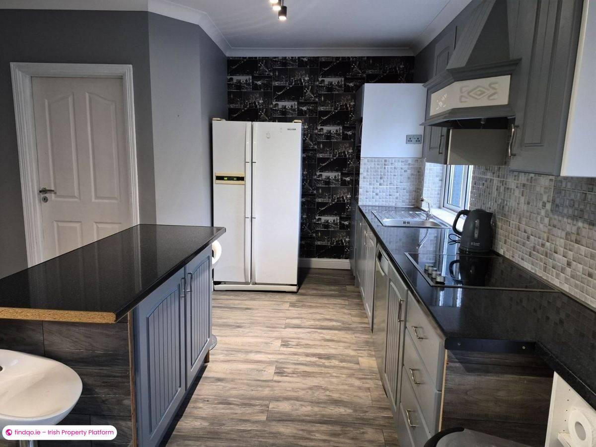 Semi-detached house for Sale in Charlestown, Mayo