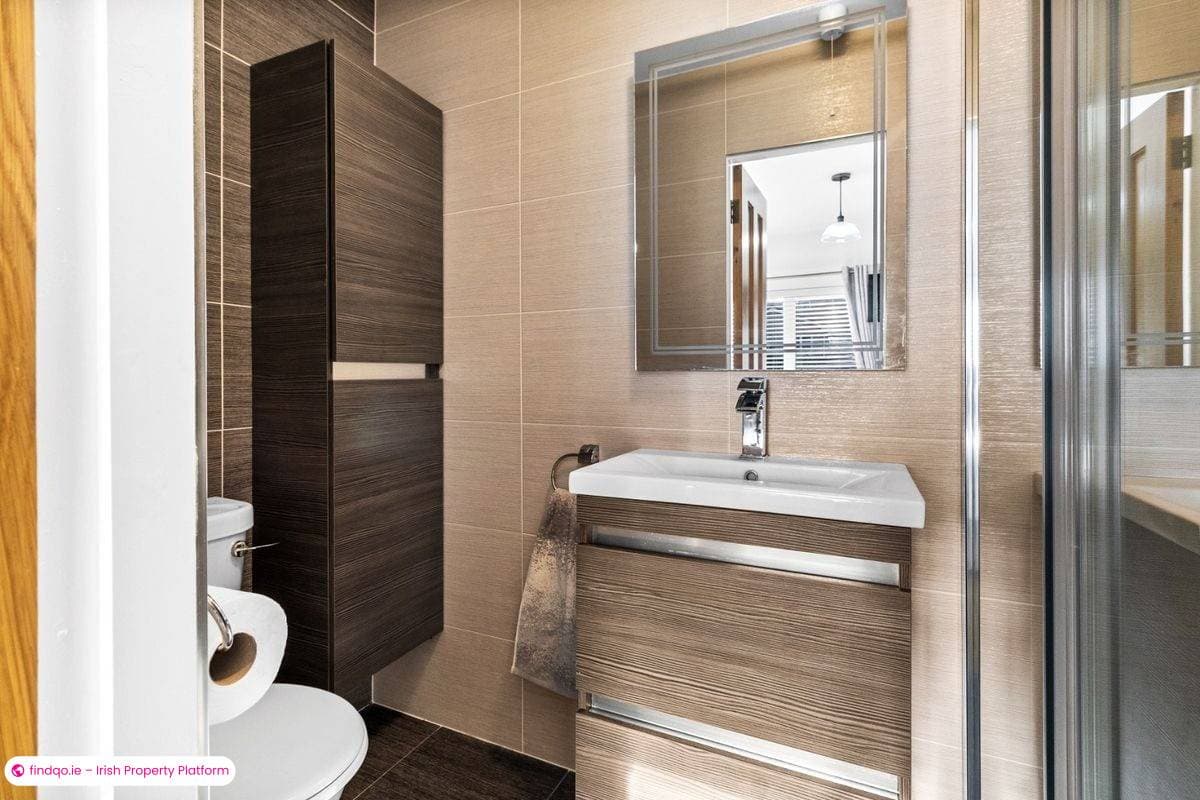 Semi-detached house for Sale in Riverstown, Cork