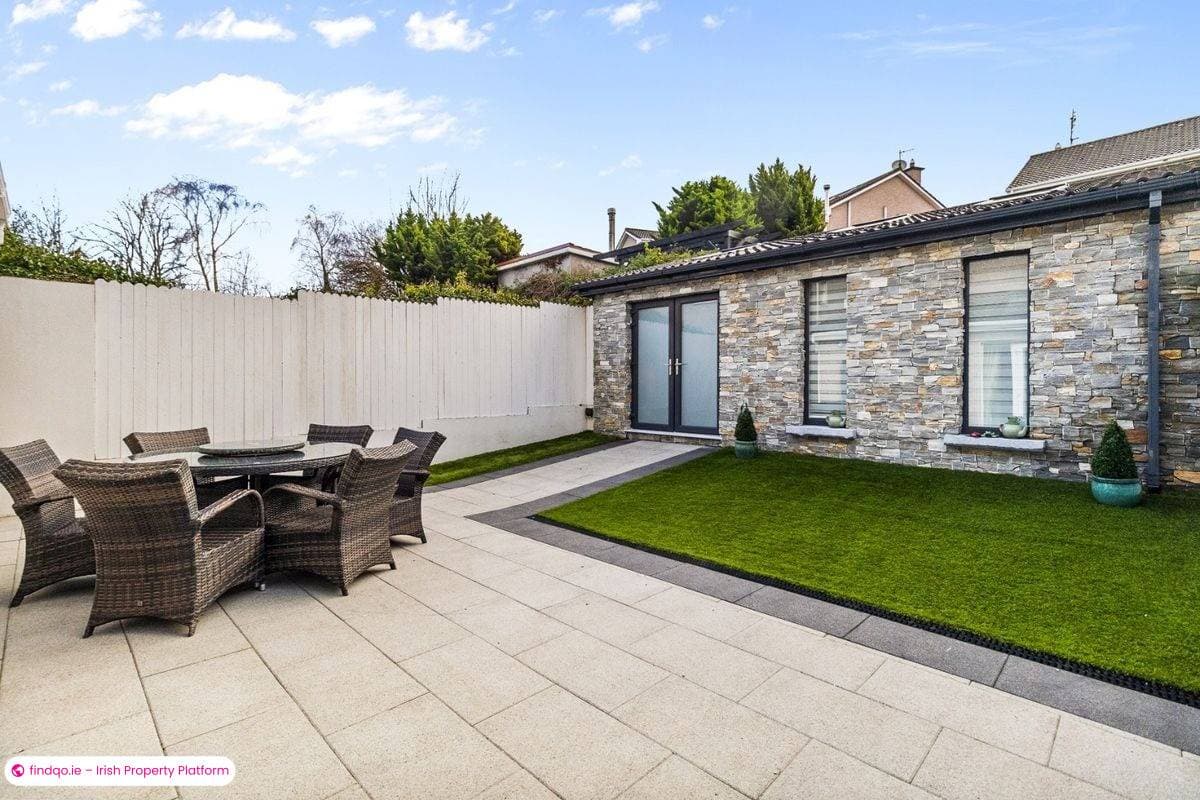 Semi-detached house for Sale in Riverstown, Cork