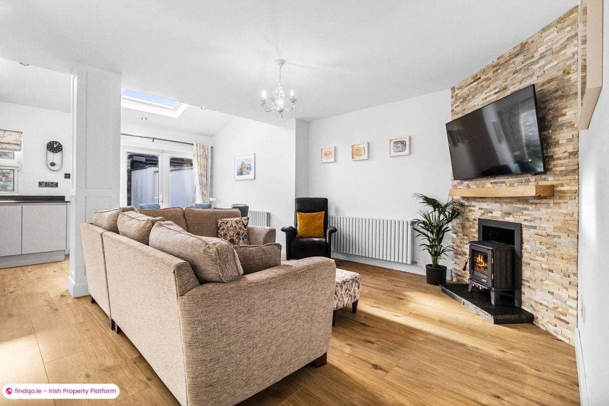 Semi-detached house for Sale in Riverstown, Cork