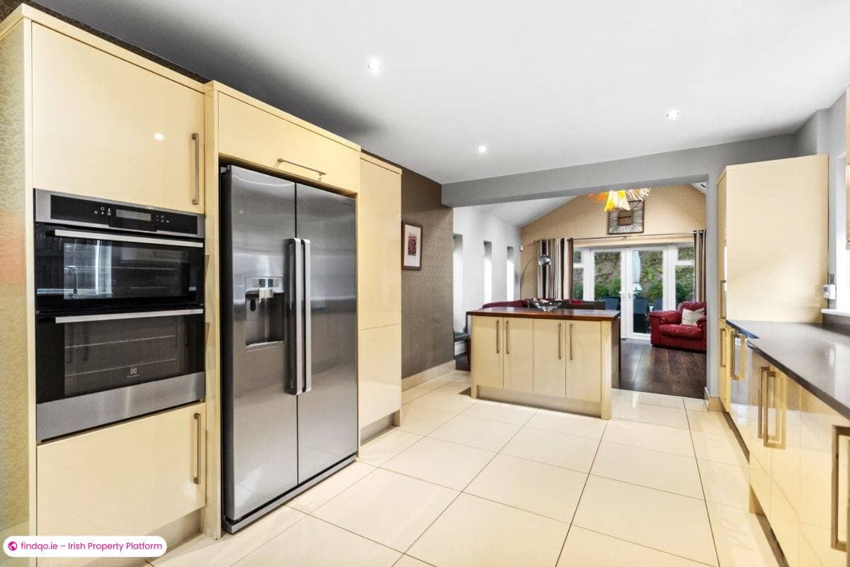 Detached house for Sale in Glanmire, Cork, T45 NT32