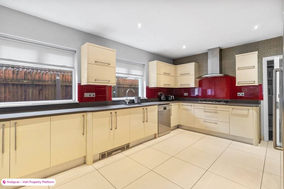 Detached house for Sale in Glanmire, Cork, T45 NT32