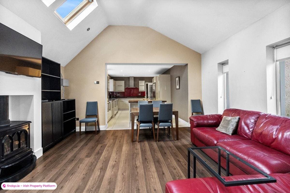 Detached house for Sale in Glanmire, Cork, T45 NT32