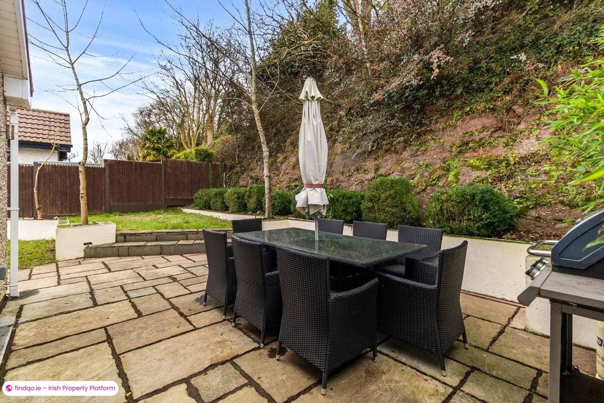 Detached house for Sale in Glanmire, Cork, T45 NT32