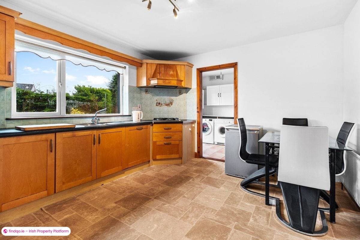 Detached house for Sale in Watergrasshill, Cork, T56 V566