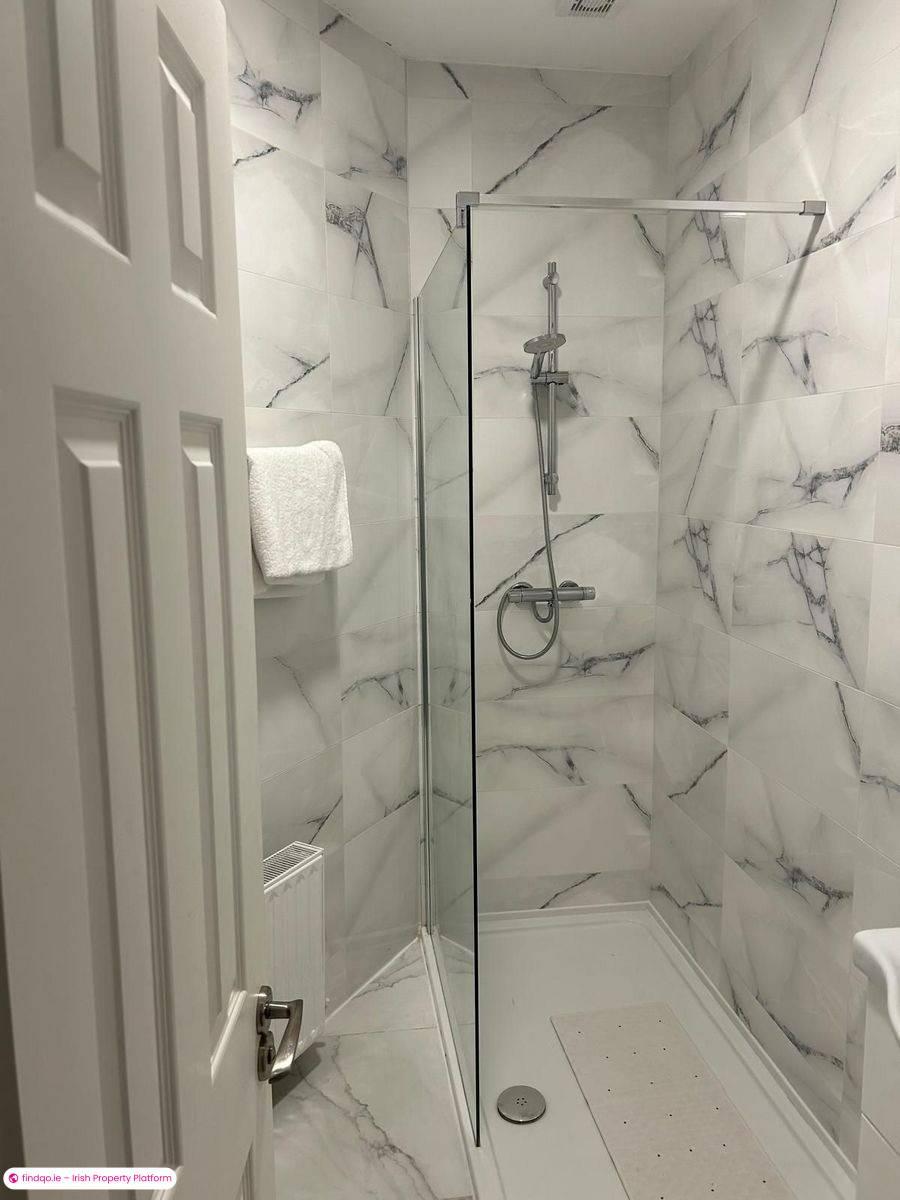 Restaurant / Bar / Hotel for Sale in Lisdoonvarna, Clare