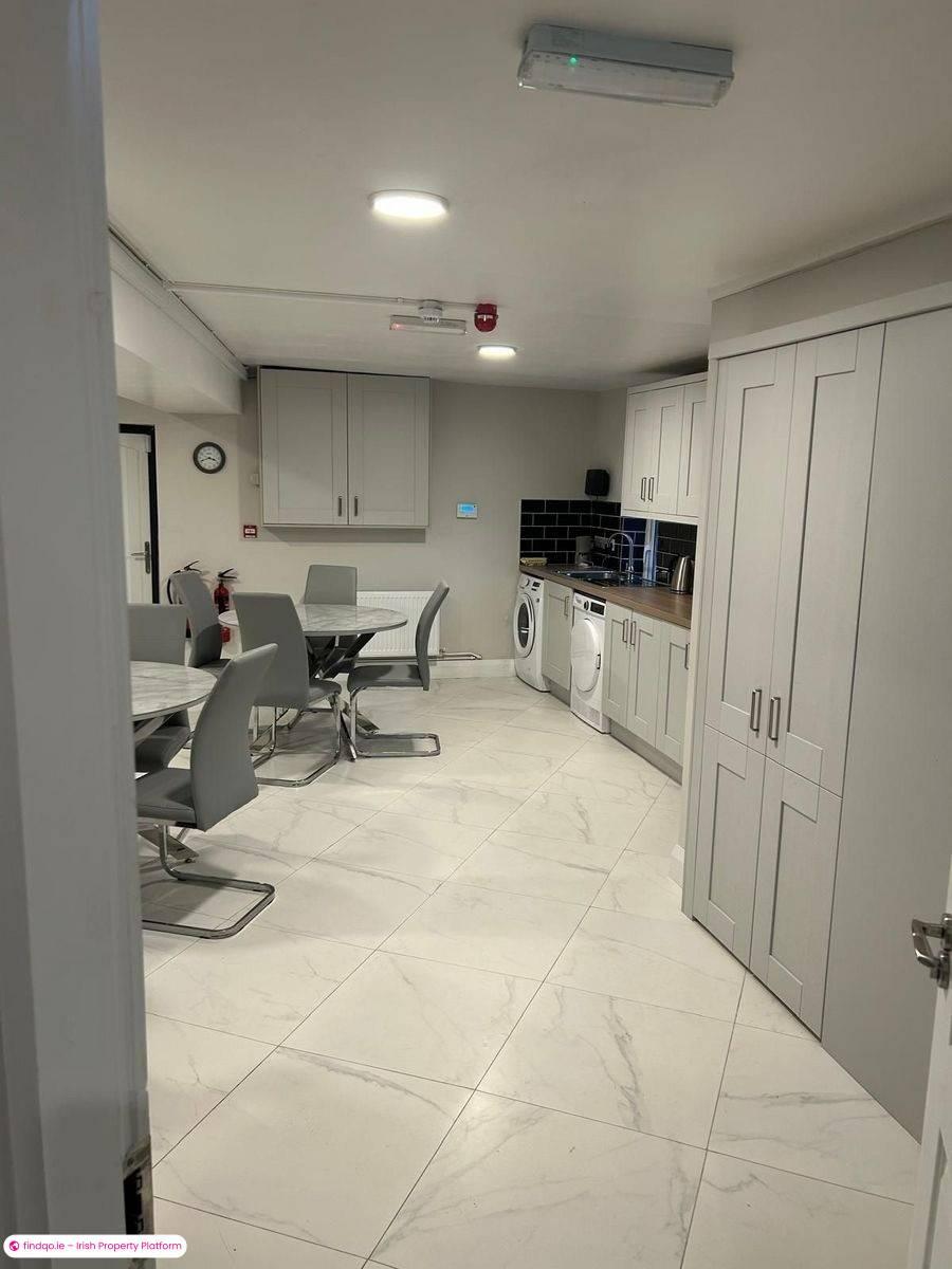 Restaurant / Bar / Hotel for Sale in Lisdoonvarna, Clare