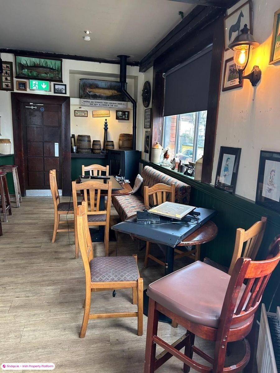 Restaurant / Bar / Hotel for Sale in Ballina, Tipperary