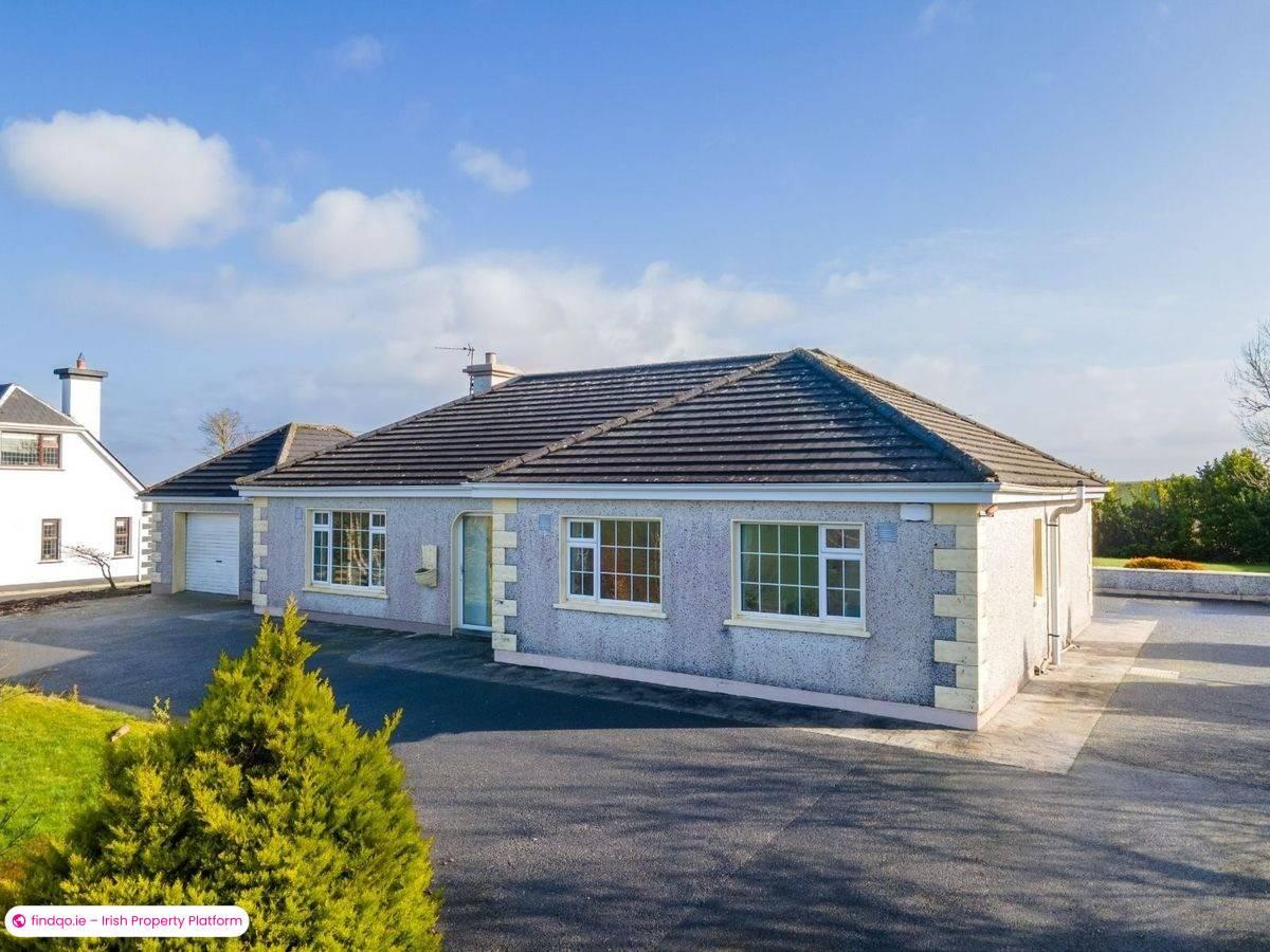 Detached house for Sale in Belcarra, Mayo