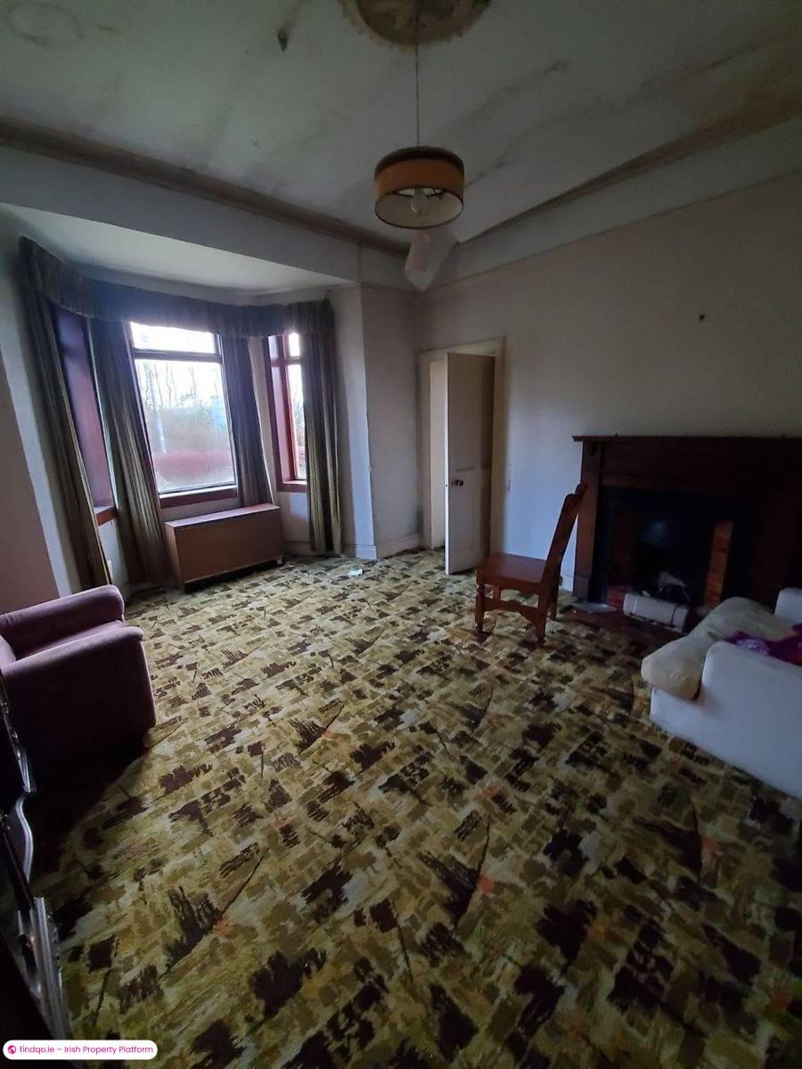 Detached house for Sale in Castlebar, Mayo