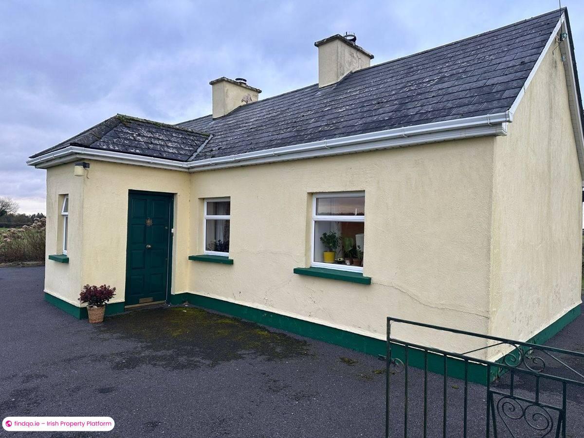 Bungalow for Sale in Lisryan, Longford