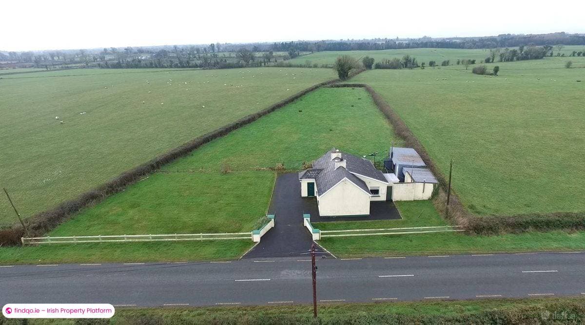 Bungalow for Sale in Lisryan, Longford