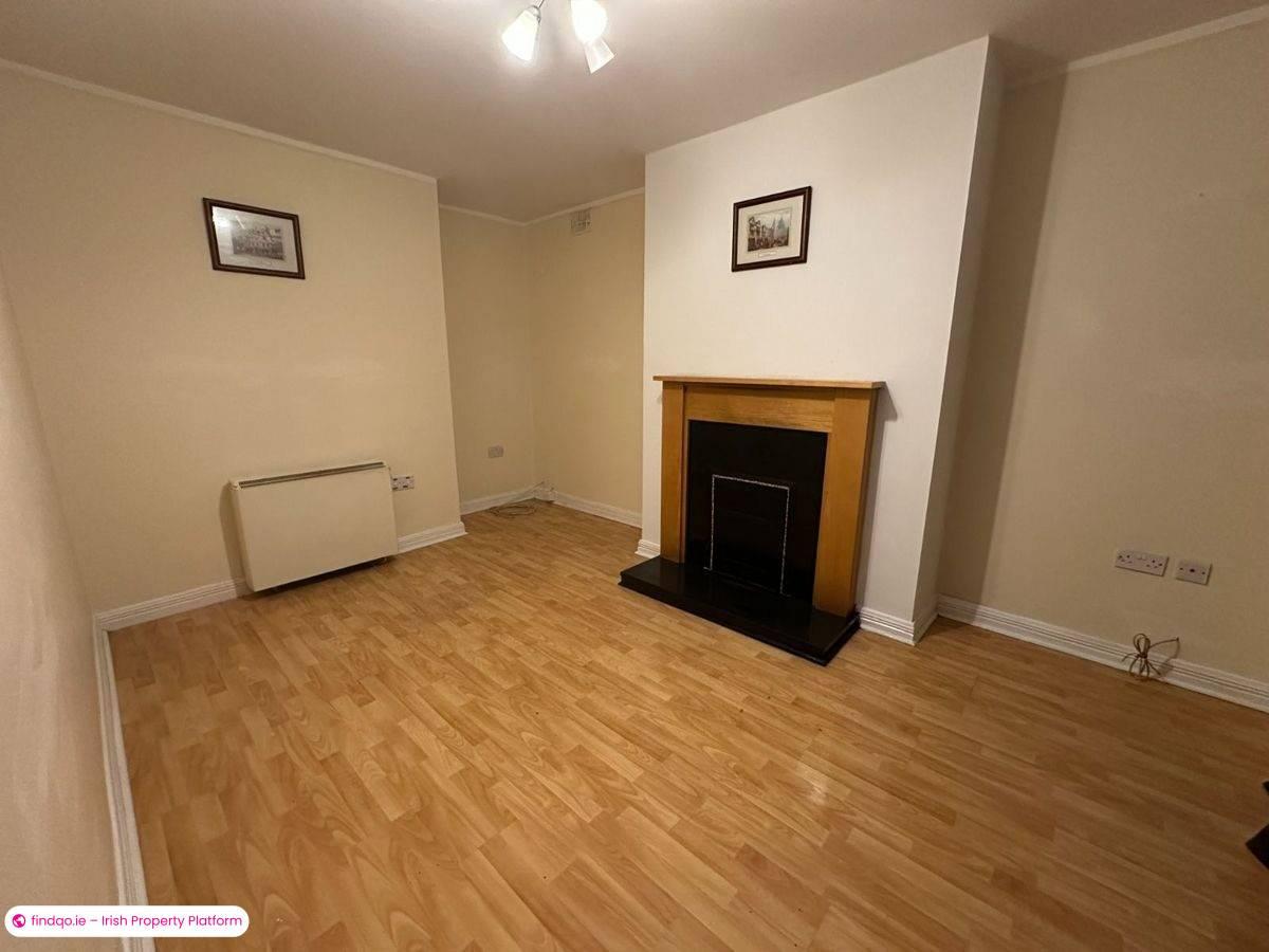 Semi-detached house for Sale in Carrowrory, Longford