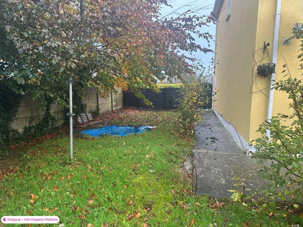 Semi-detached house for Sale in Carrowrory, Longford