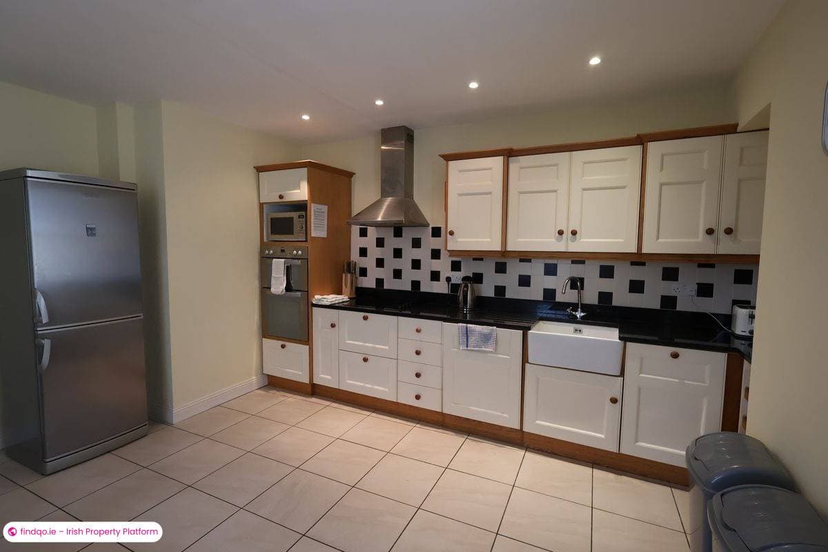 2 Bedroom Holiday Home for Rent in Schull, Cork