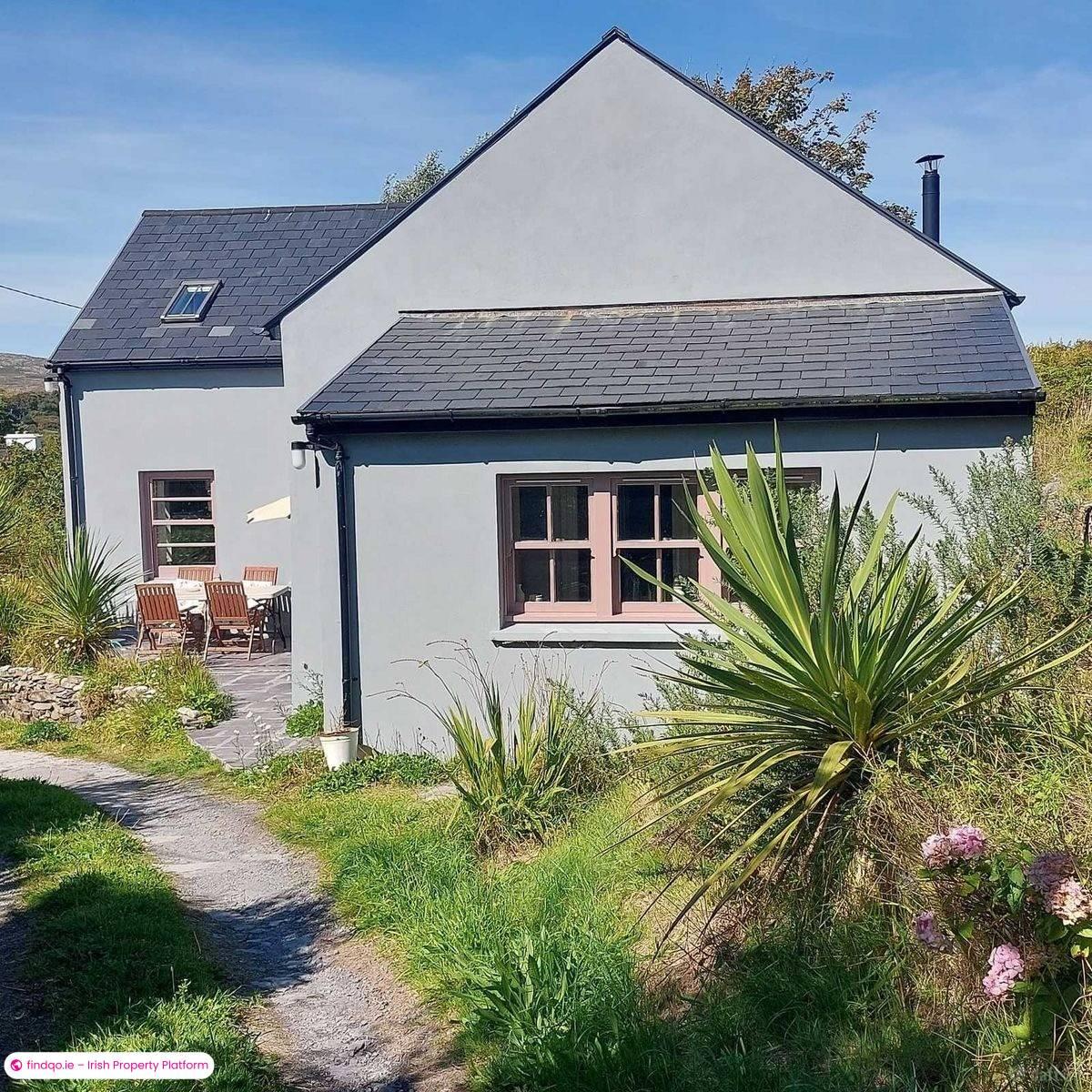 3 Bedroom Holiday Home for Rent in Toormore, Cork
