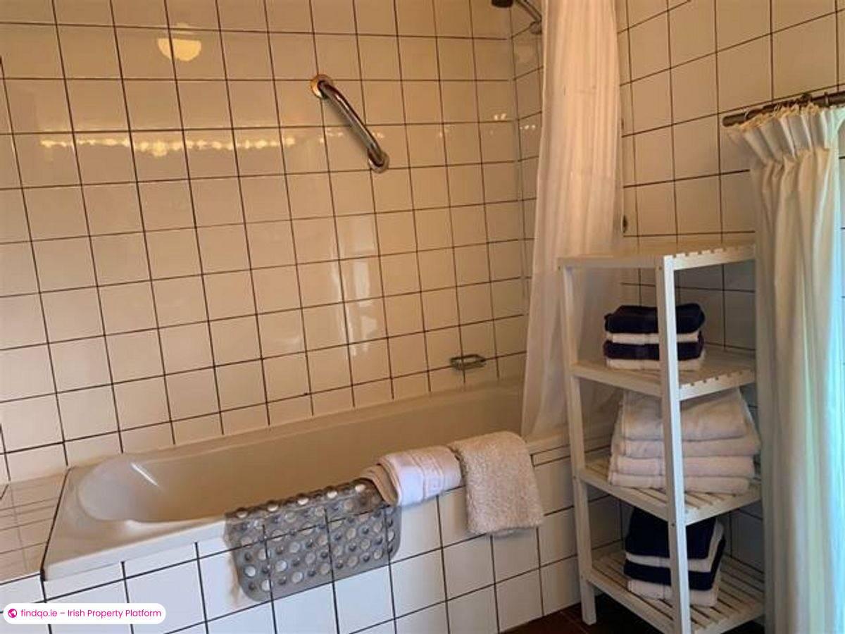 3 Bedroom Holiday Home for Rent in Durrus, Cork