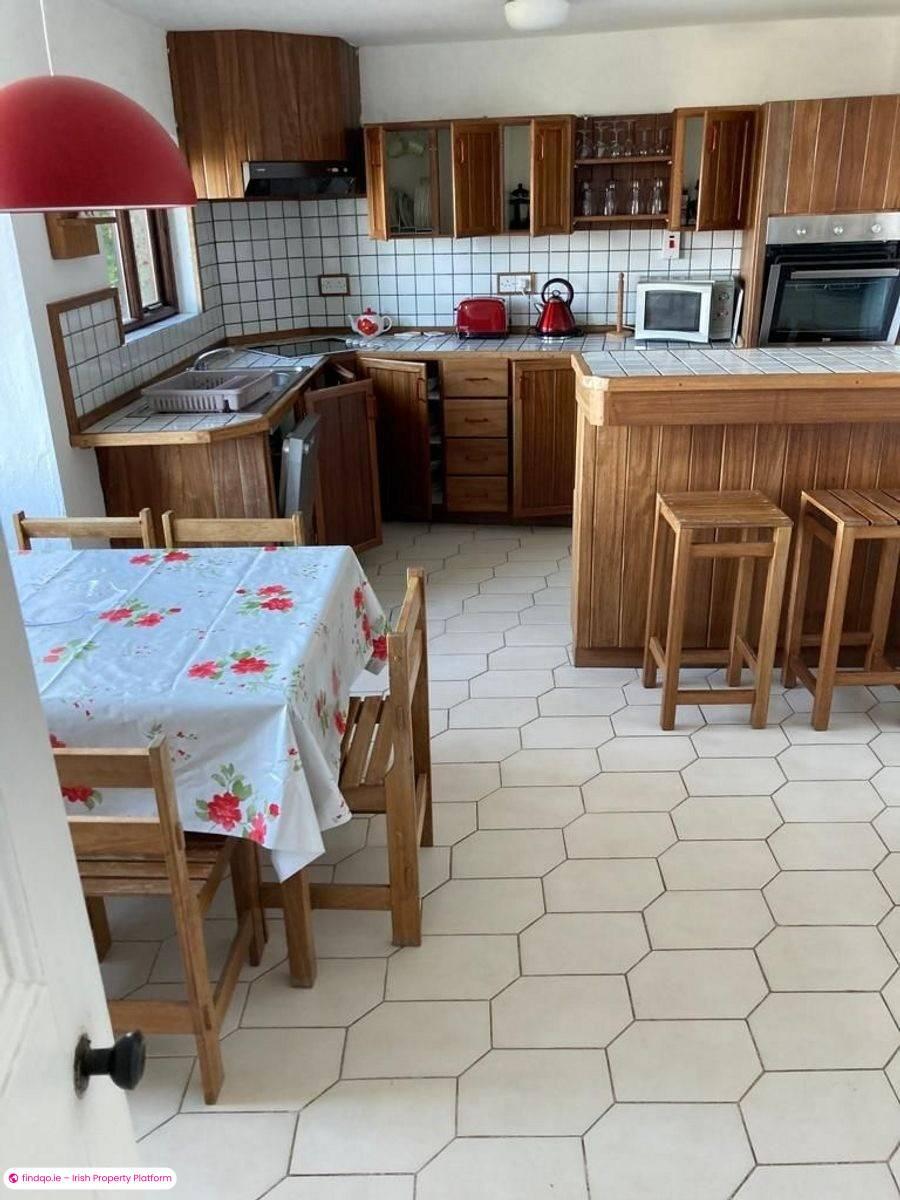 3 Bedroom Holiday Home for Rent in Schull, Cork