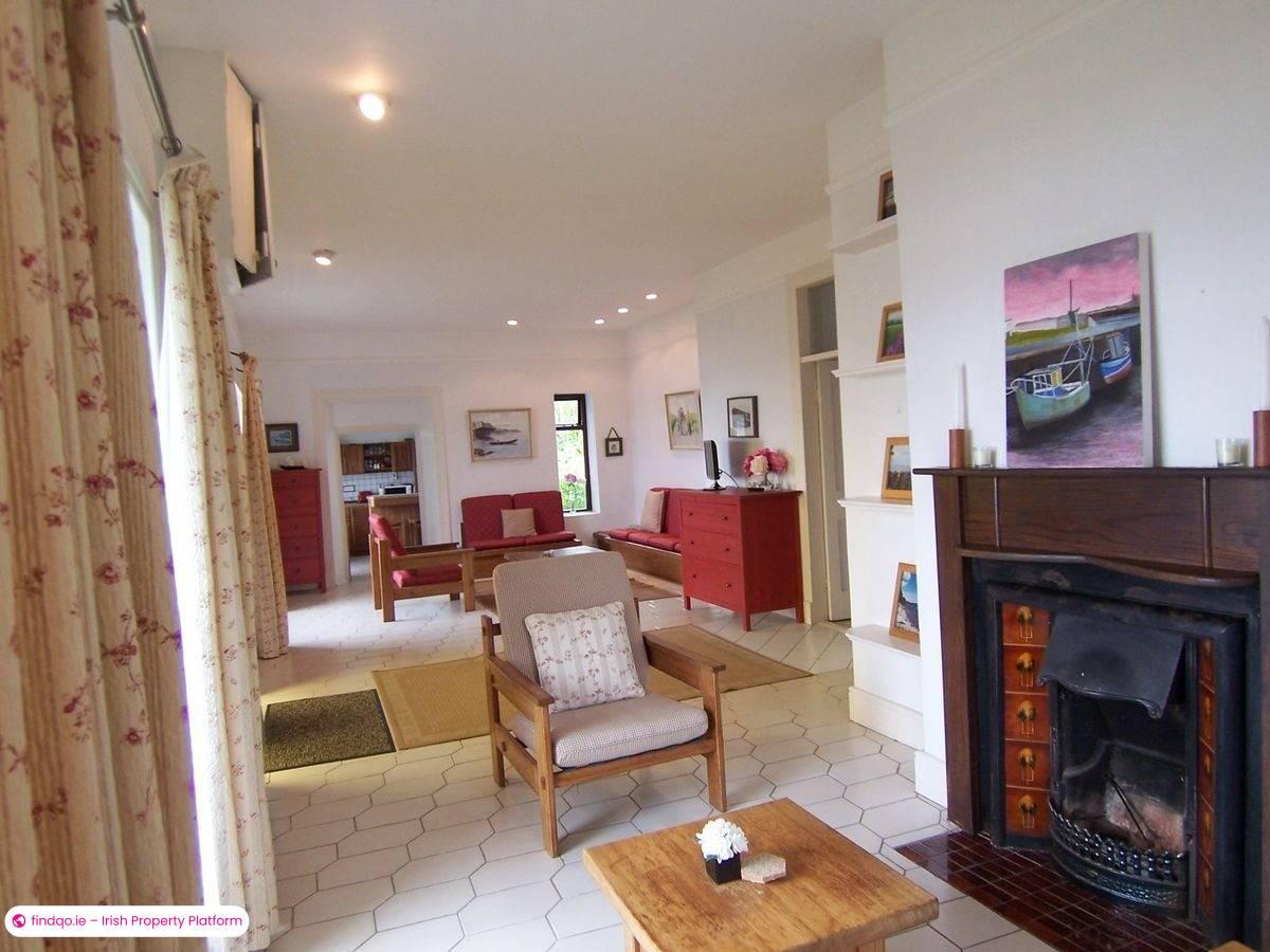 3 Bedroom Holiday Home for Rent in Schull, Cork